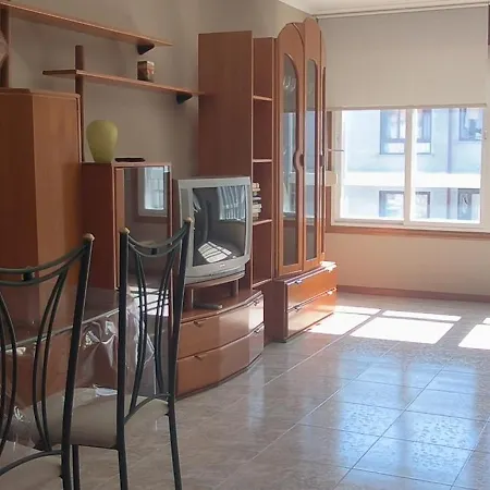 Axouxere Apartament *